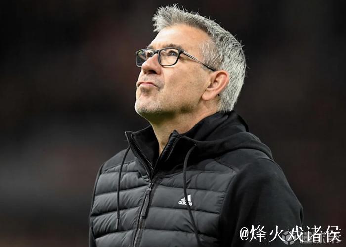 官方：前柏林联合主帅菲舍尔执教美因茨，双方签